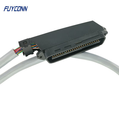 90 conjunto de cabo Calibre de diâmetro de fios 24 do grau/Calibre de diâmetro de fios 26 Cat3 Cat5 IDC com conector de IDC